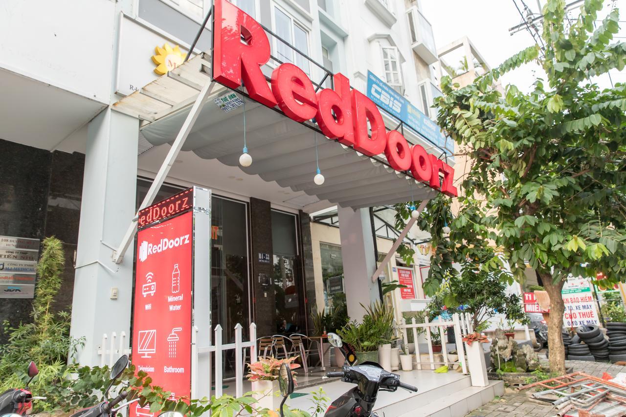 Reddoorz Near Sc Vivocity Mall 2 Хошимін Екстер'єр фото