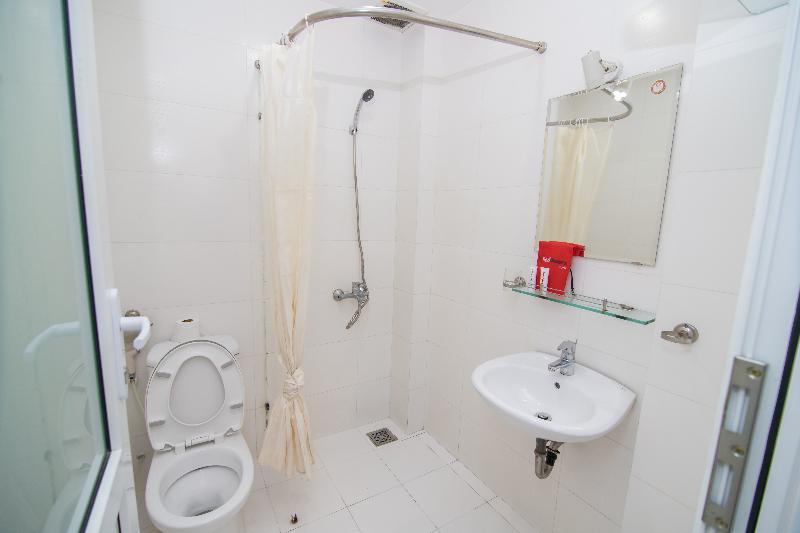 Reddoorz Near Sc Vivocity Mall 2 Хошимін Екстер'єр фото
