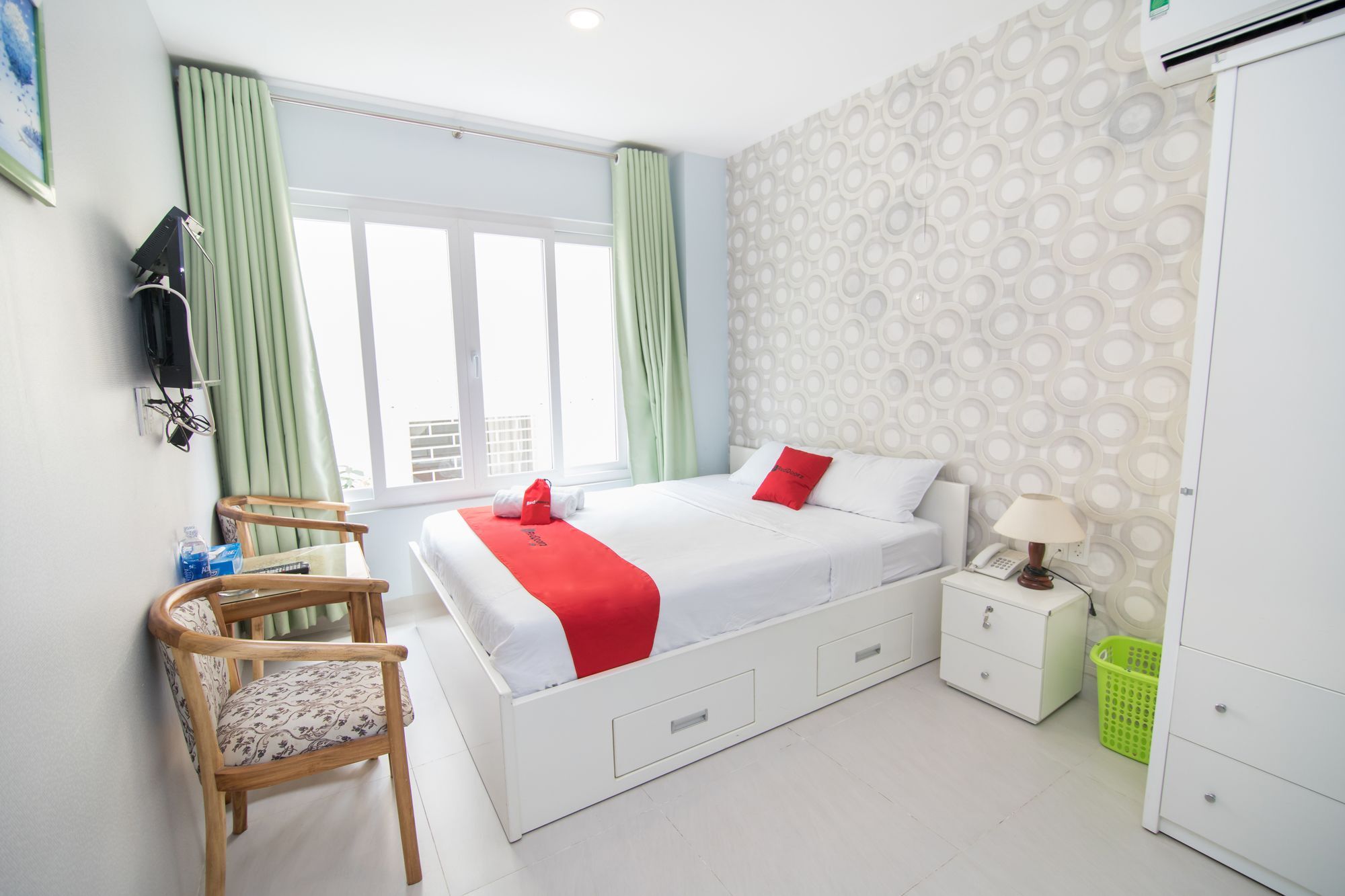 Reddoorz Near Sc Vivocity Mall 2 Хошимін Екстер'єр фото